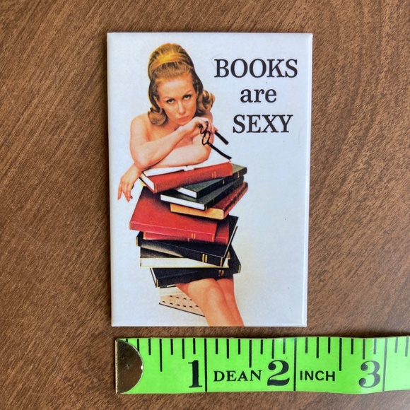 Retro Style Book Lovers Refrigerator Magnets - Set of Two - Picture 4 of 8